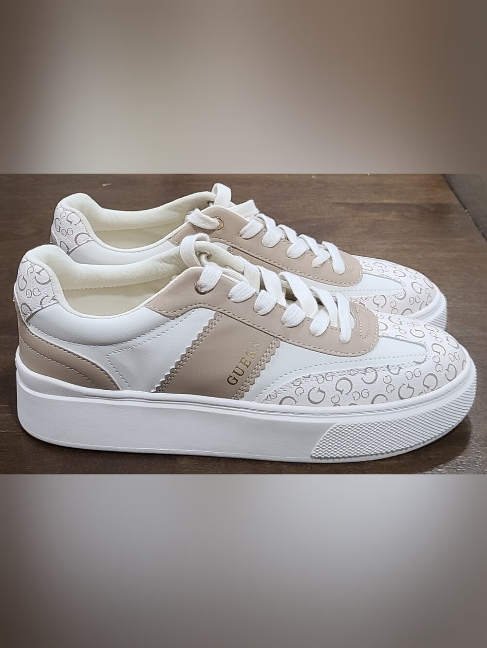 GUESS Haylla2 Platform Sneakers Off-White/Light Beige Women's